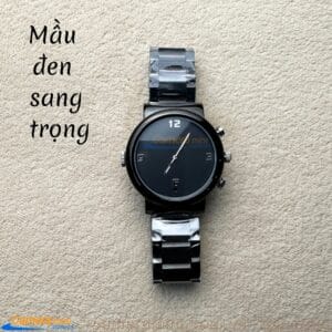 Camera dong ho w900 mau den